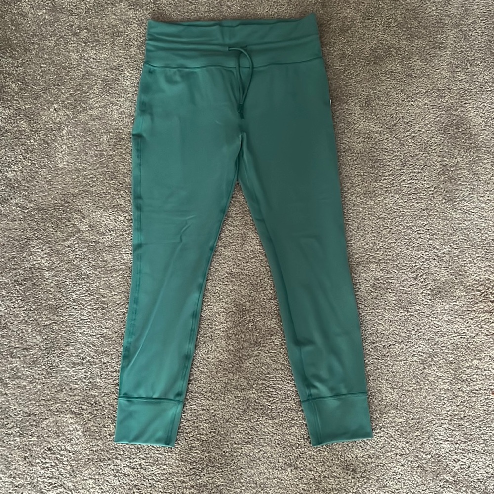 Vuori Daily Legging - Cactus Color, XL, Never Worn!